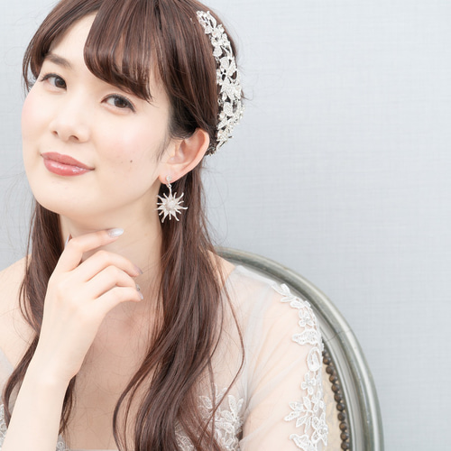 Christian Lacroix 大ぶり太陽モチーフイヤリング Christian Lacroix 大ぶり太陽モチーフイヤリング