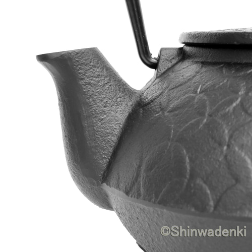 南部鉄器 鉄瓶兼用急須 5型七宝0.65L 茶漉し付 黒焼付仕上 日本製 ガス