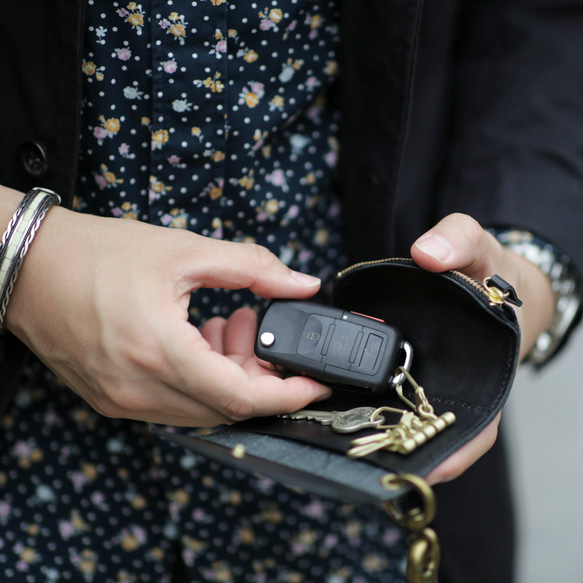 送料無料 栃木レザー クロコ 型押し 日本製 カラビナ 付き キーケース コインケース PAOLO ブラック 黒 本革 5枚目の画像