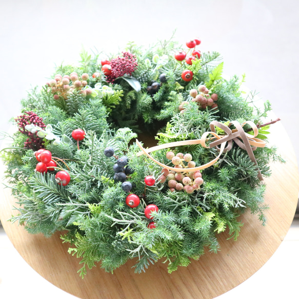 クリスマスが待ち遠しいワクワクポインセチアクリスマスリース