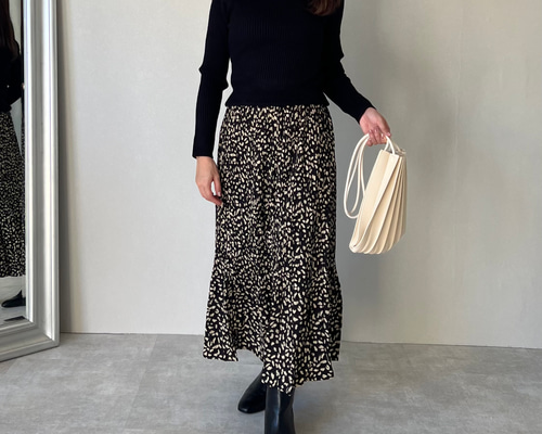 送料0人気☆目立たない柄で落ち感の良いシフォン生地のAラインフレア