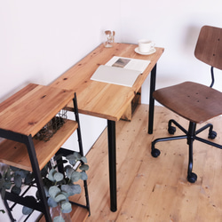 無垢材のデスク / 90cm×45cm / ライトブラウン / 組立簡単 工具不要 / リビング 子供部屋 / テーブル 3枚目の画像