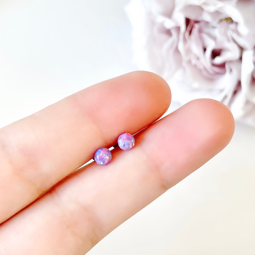 オパールストーン オーロラパープル ラブレット ボディピアス 16G 軟骨