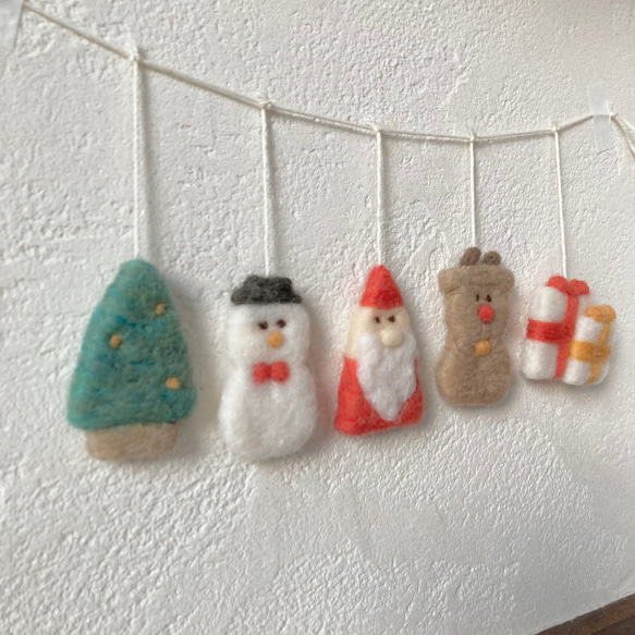 さんかくサンタさんのクリスマスガーランド 4枚目の画像