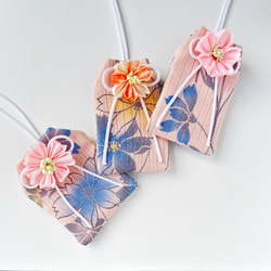 （秋桜）元巫女が作る花のお守り袋 5枚目の画像