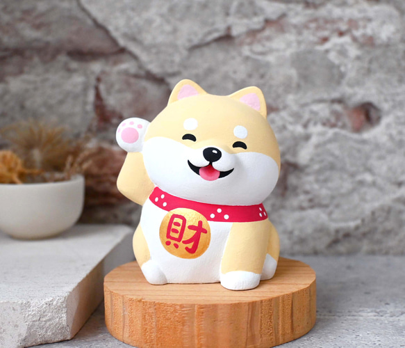 Gou Laifu ラッキー柴犬名刺ホルダーライトカラー手作り木製柴犬装飾癒しの小さな木彫り人形 1枚目の画像