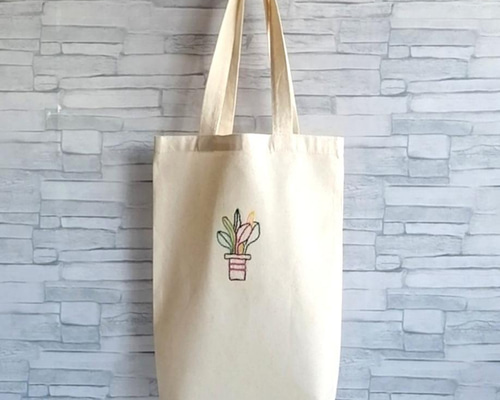 ぽんたです　　ハンドメイド チェリー刺繍 ナイロンバッグ　レッスンバッグ 手刺繍レッスンバッグ | JOLI COMME UN COEUR (Baby&Kids/Women