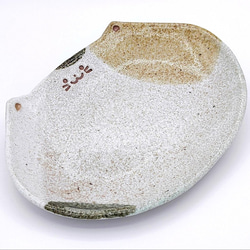 【陶器】大きなネコのお皿 『茶々丸』（板作り） 2枚目の画像
