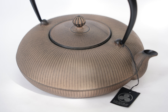 南部鉄器　鉄瓶 「立目(たてめ)」 ひさご色　0.8L 8L