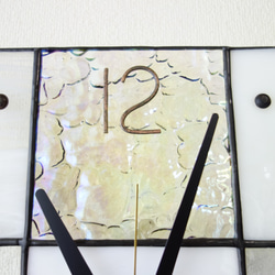 30㎝角-ステンドグラスの掛け時計-モザイク３０（クリア・ホワイト・パール系）イメージは宝石箱・受注制作 4枚目の画像