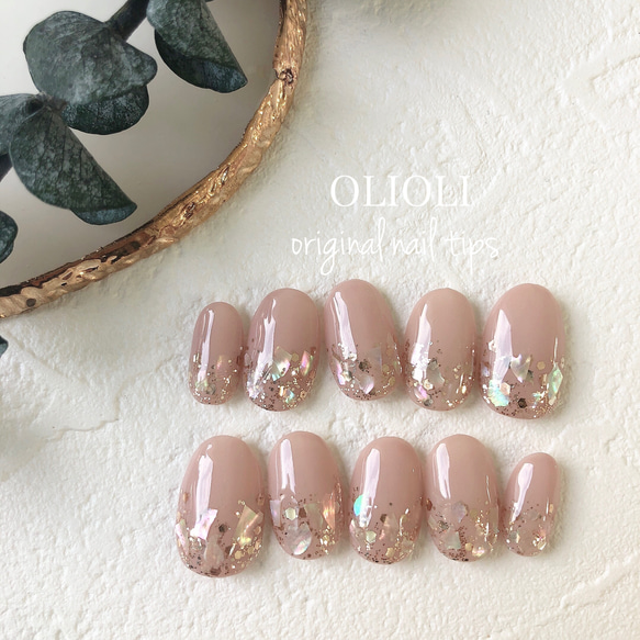 ピンクベージュラメ水引フラワーニュアンスネイル ちゅるん 冬 前撮り