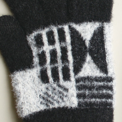 スマホ対応手袋 高感度 ふわふわ あったか fluffy gloves "Hi!' ブラック 172001 防寒 12枚目の画像