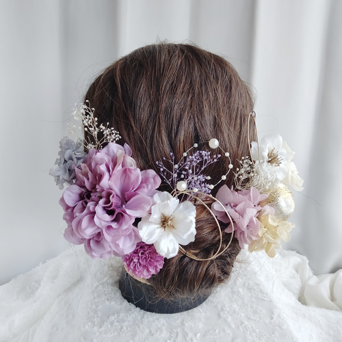薄紫色のダリアと林檎の花の髪飾り ライラック色 藤色 ラベンダー