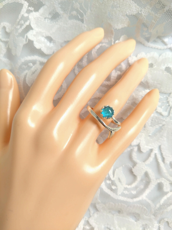 宝石質 ネオンブルー アパタイト ring（マーメイドテール） 7枚目の画像