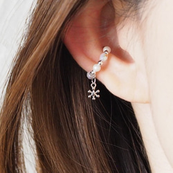 リトルスノーフレーク❅とクリスタルパールのイヤーカフ（片耳用