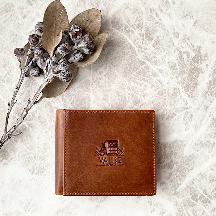 英国デザインValise二つ折り財布 ゴールデンタンII