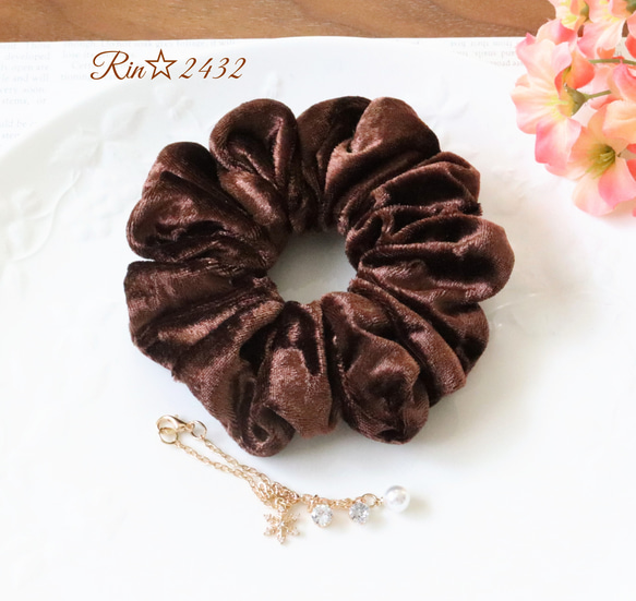 ハンドメイドシュシュ☆チョコブラウン、ピンク花柄 ベロア