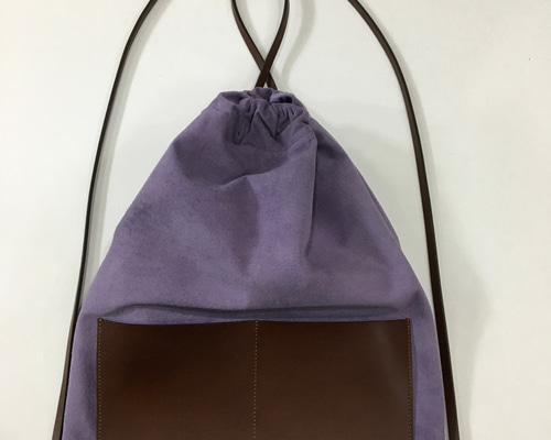 ピッグスエードと本革のナップサック(紫) リュック・バックパック