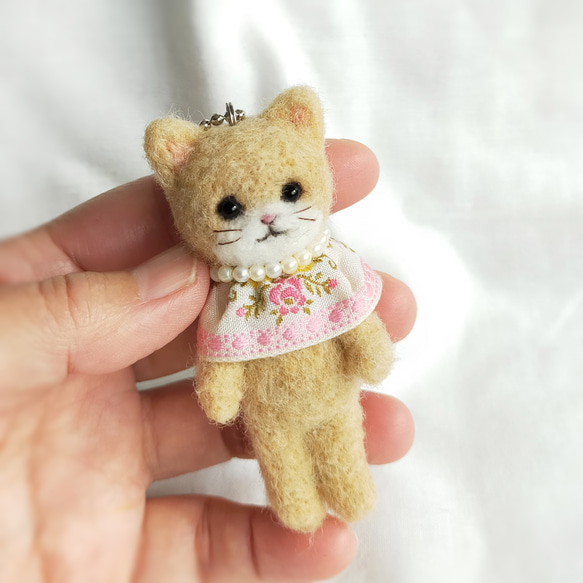 【色: ピンク】[byDream] 可愛いミンクファーチャーム 猫 ねこキーホル