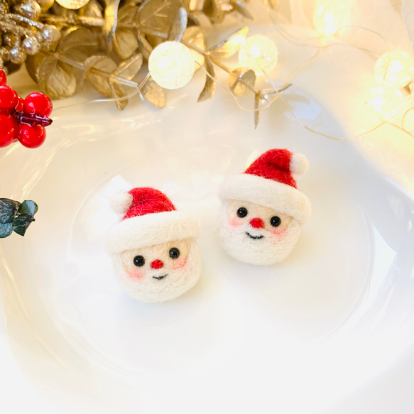【期間限定】サンタクロース☆クリスマスブローチ《羊毛フェルト》 2枚目の画像