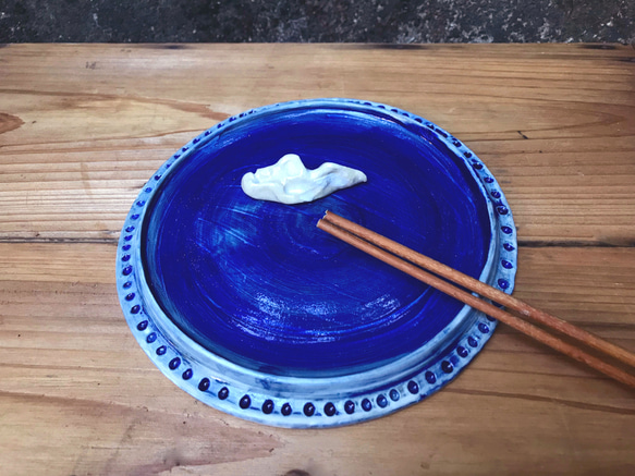「雲」竹土石山 chuhsienearth 13 竹土系列 筷架 筷子枕頭 顆粒白 天空 餐桌風景 微縮 微型 第3張的照片