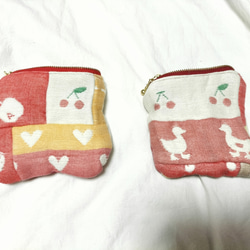 パンダくんさくらんぼポーチパッチワーク６重ガーゼfuwaraファスナーポーチ☆他のサイズ・柄あり(*˘︶˘*) 2枚目の画像