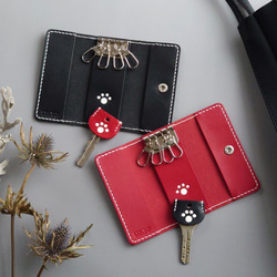 《特集掲載》【名入れ】肉球模様のペアキーケース【3色選択】＆猫(または肉球)キーカバー ※袋ラッピング無料 11枚目の画像