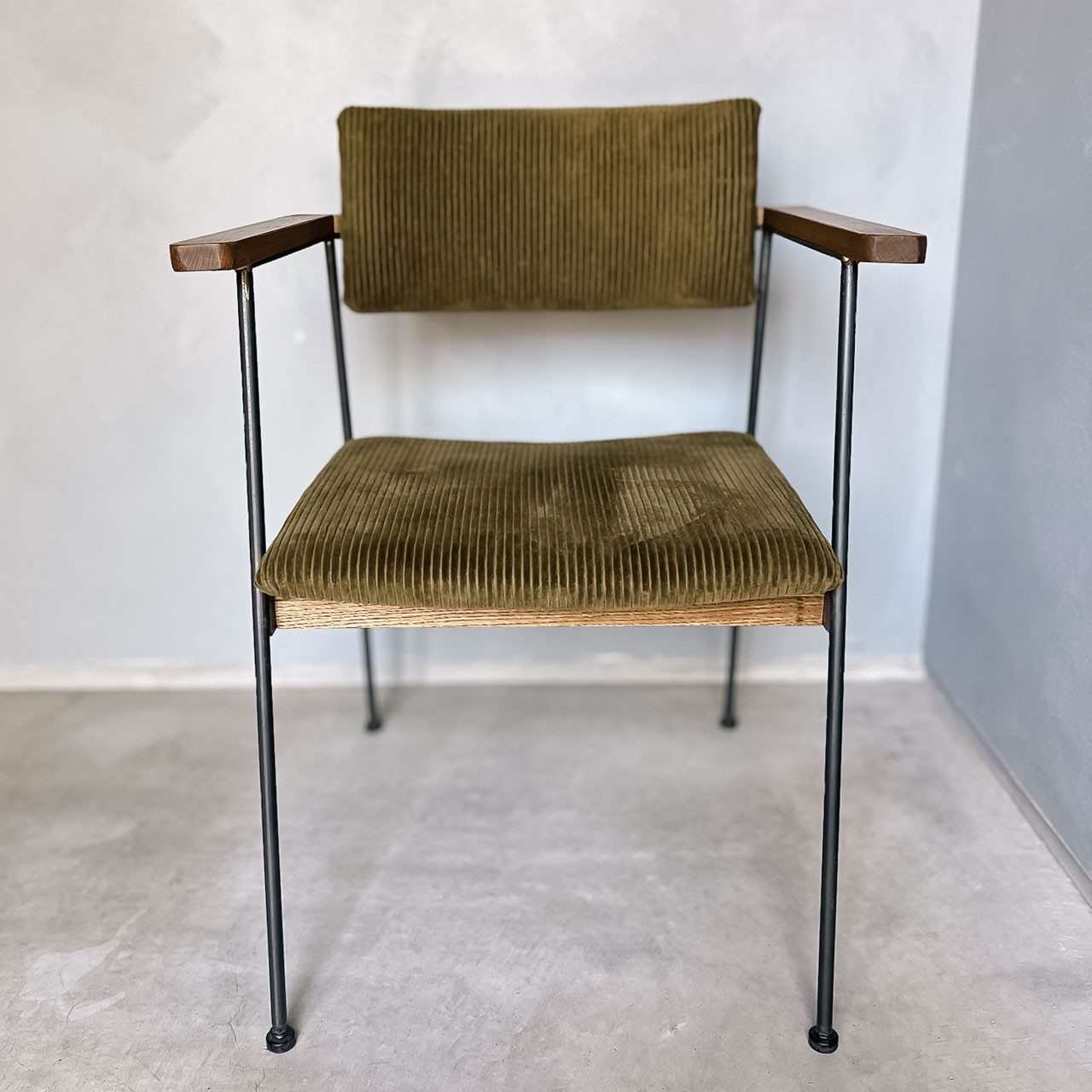 ＼送料無料／[B-ARM CHAIR]アームチェア ダイニング ファブリック 椅子 無垢材 アイアン家具-131_c-