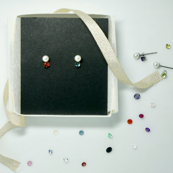 4mmクリスタルパールの小さな一粒ピアス　サージカルステンレス　シンプル　小さい　フォーマル　オフィス　つけっぱなし 7枚目の画像