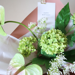 【大人気】新緑の紫陽花とピンクアンスリウムの花束♡ 紫陽花インテリア グリーン紫陽花 アンスリウム 7枚目の画像