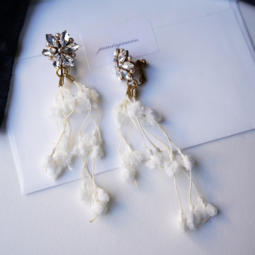 025 ビジューフラワーレースタッセル結婚式 花嫁 アクセサリー ピアス 