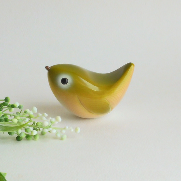 メジロ （★台付き） White-eye / wooden bird 4枚目の画像