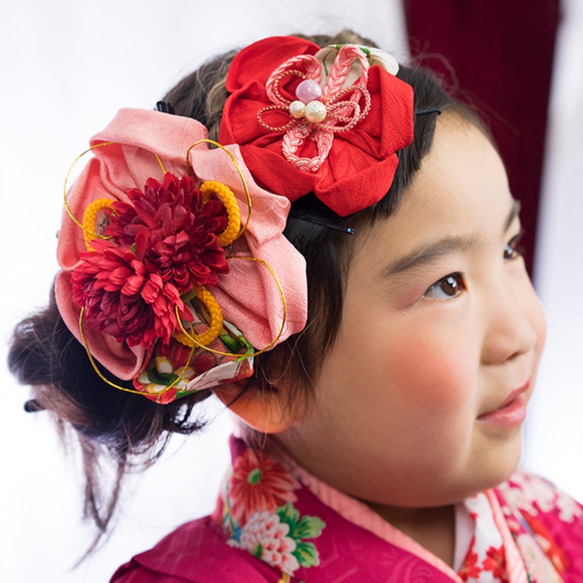 七五三　髪飾り　3歳　7歳　ヘアアクセ　つまみ細工　着物　大正ロマン　小梅ちゃんの花咲く飾り【色変更可能】 1枚目の画像