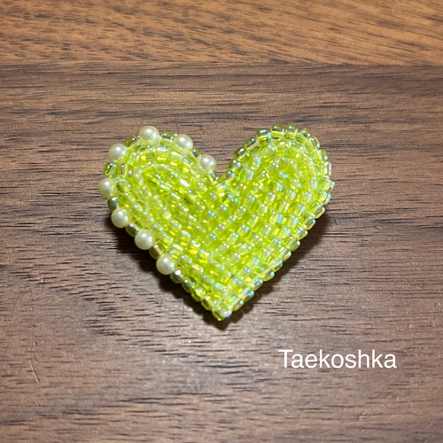 マグネットブローチ💖ハート💖ビーズ刺繍の通販 by カーラ's