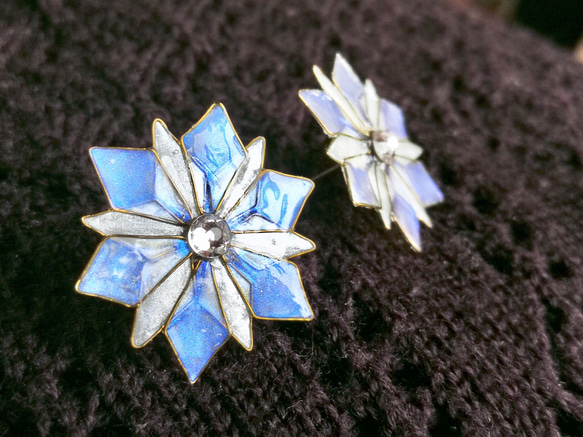 Frozen＊Fractal ⁂ snowflakes pierced earring 第8張的照片