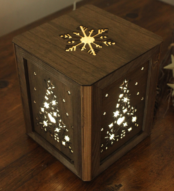 エアフレッシュランプ　クリスマスツリー　５面装飾　LEDで周囲の空気をキレイにするランプ　癒し　テーブルランプ 6枚目の画像