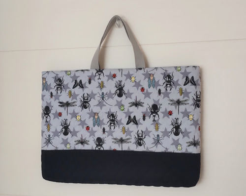 受注製作【約縦31cm×横45cm】 昆虫⋆°｡✩虫好きのお子さんに