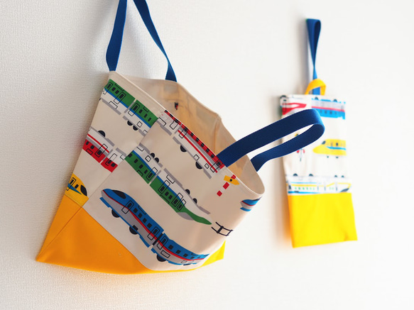 入園入学セット☆男の子☆「ぼくの好きな電車」のレッスンバッグ☆靴袋