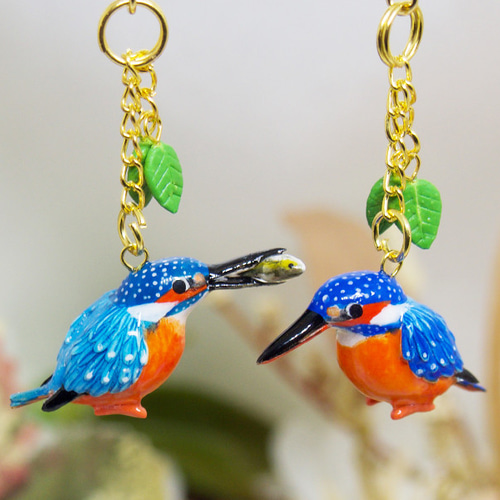 カワセミのピアス・イヤリング ピアス（フック・チェーン） 「くれい