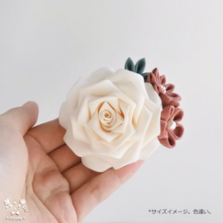 薔薇姫の輝き✤2wayコサージュピン　«海»　つまみ細工　髪飾り　成人式　入学式　お呼ばれ　フォーマル 5枚目の画像