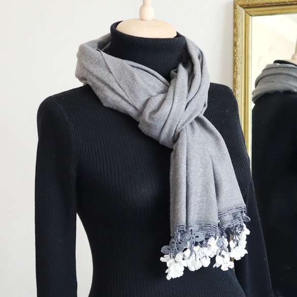 [Made to order] OYA Pashmina shawl [Flower of Wind] Gray 第4張的照片