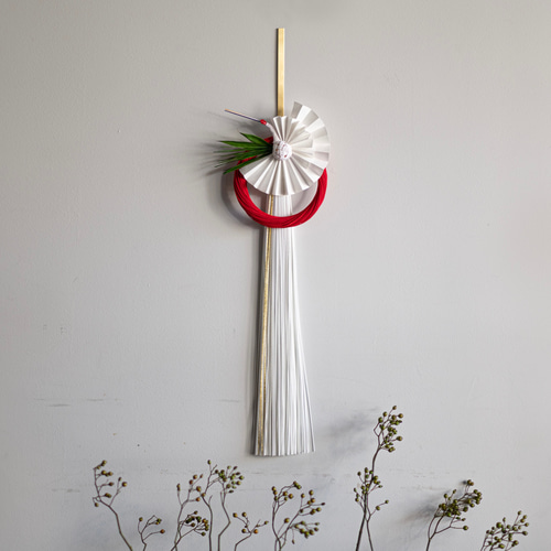 お正月水引き飾り ＊画鋲でOK！のオリジナル真鍮フック付き＊和紙鶴