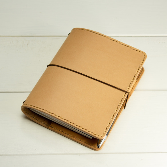 B7 / トラベラーズノート / パスポートサイズ / キャメル ブック