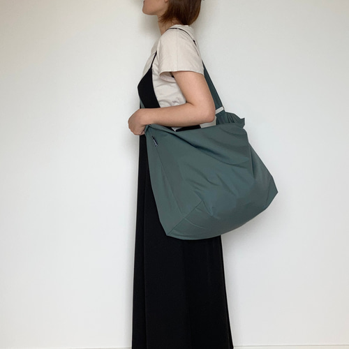 洗える防水・撥水ナイロン 軽くて丈夫 大容量2wayトートバッグ