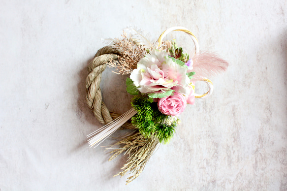 【しめ縄】モダン造花しめ縄飾りピンクの葉牡丹 5枚目の画像