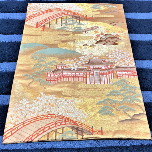 帯の掛け軸 宇治川の畔／タペストリー／壁掛け／飾り／帯リメイク