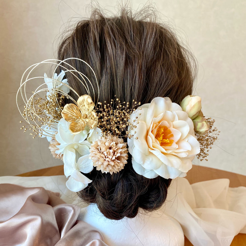 バニラホワイト椿髪飾り 成人式 卒業式 結婚式 振袖 袴 白無垢 色打掛