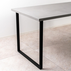 「サイズが選べる」モールテックスダイニングテーブル（ブラックスクエア脚タイプ） / コンクリート / モルタル 7枚目の画像