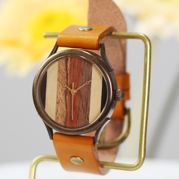 由5種木材WB-081 X尺寸手工表To木皮革製成的大錶盤 第7張的照片