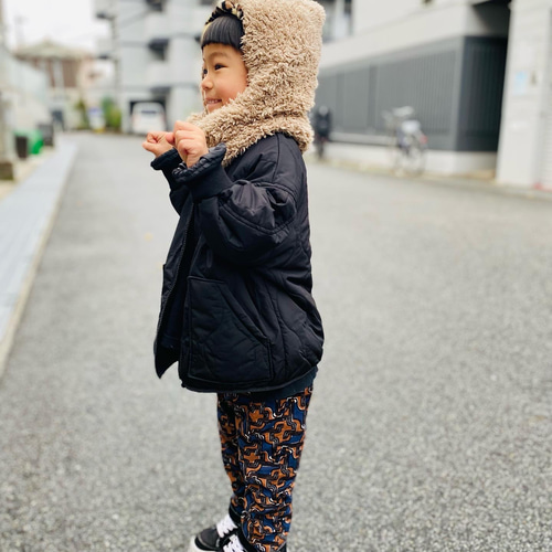 キッズ】リバーシブルで使えるプードルファーのフードネックウォーマー